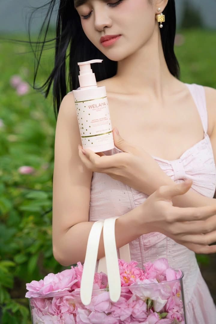 Kem body hoa hồng trắng da nâng tone bảo vệ da Weilaiya 200ml