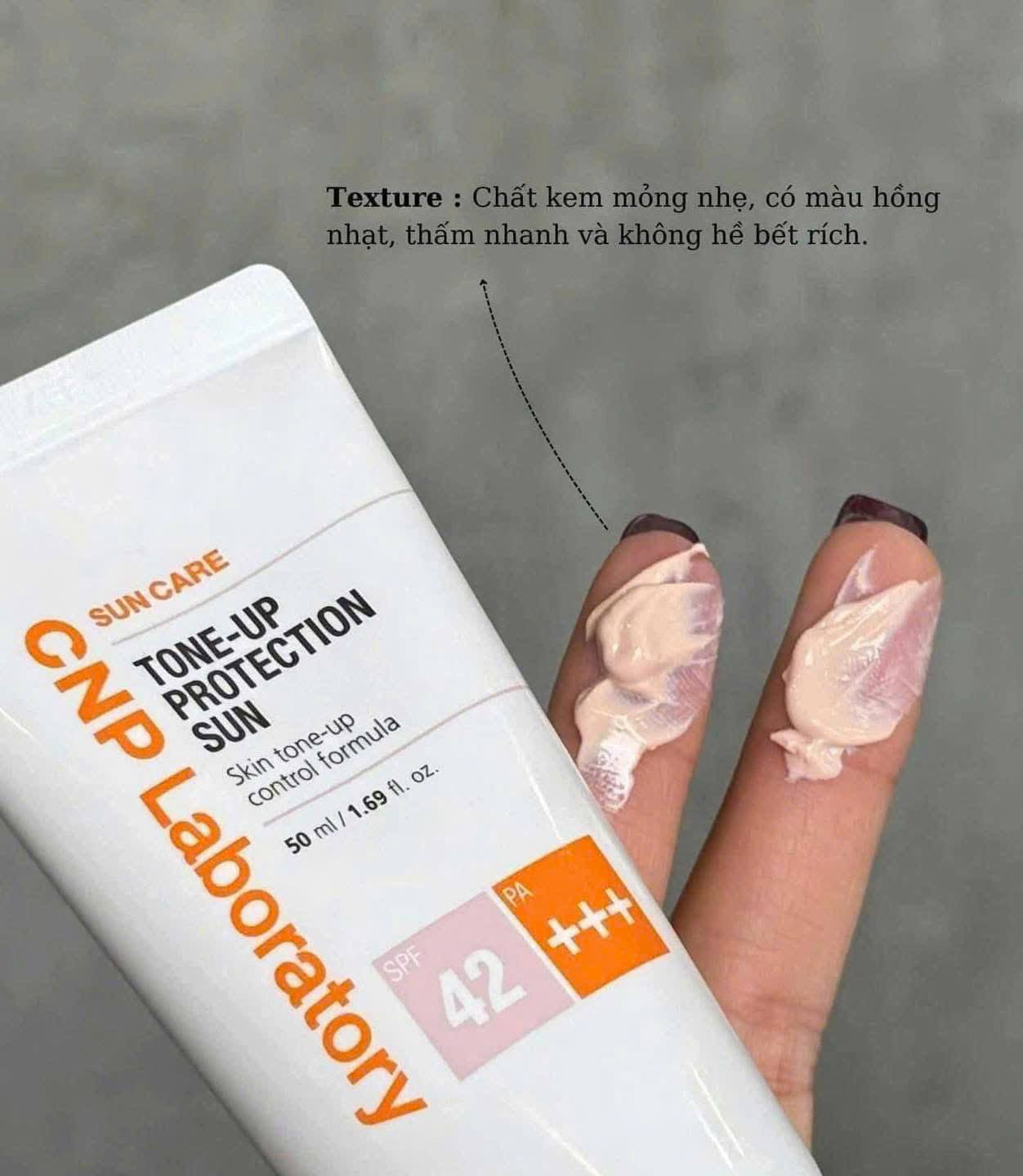 Kem chống nắng nâng tone CNP Laboratory Tone-Up Protection Sun SPF42 PA+++