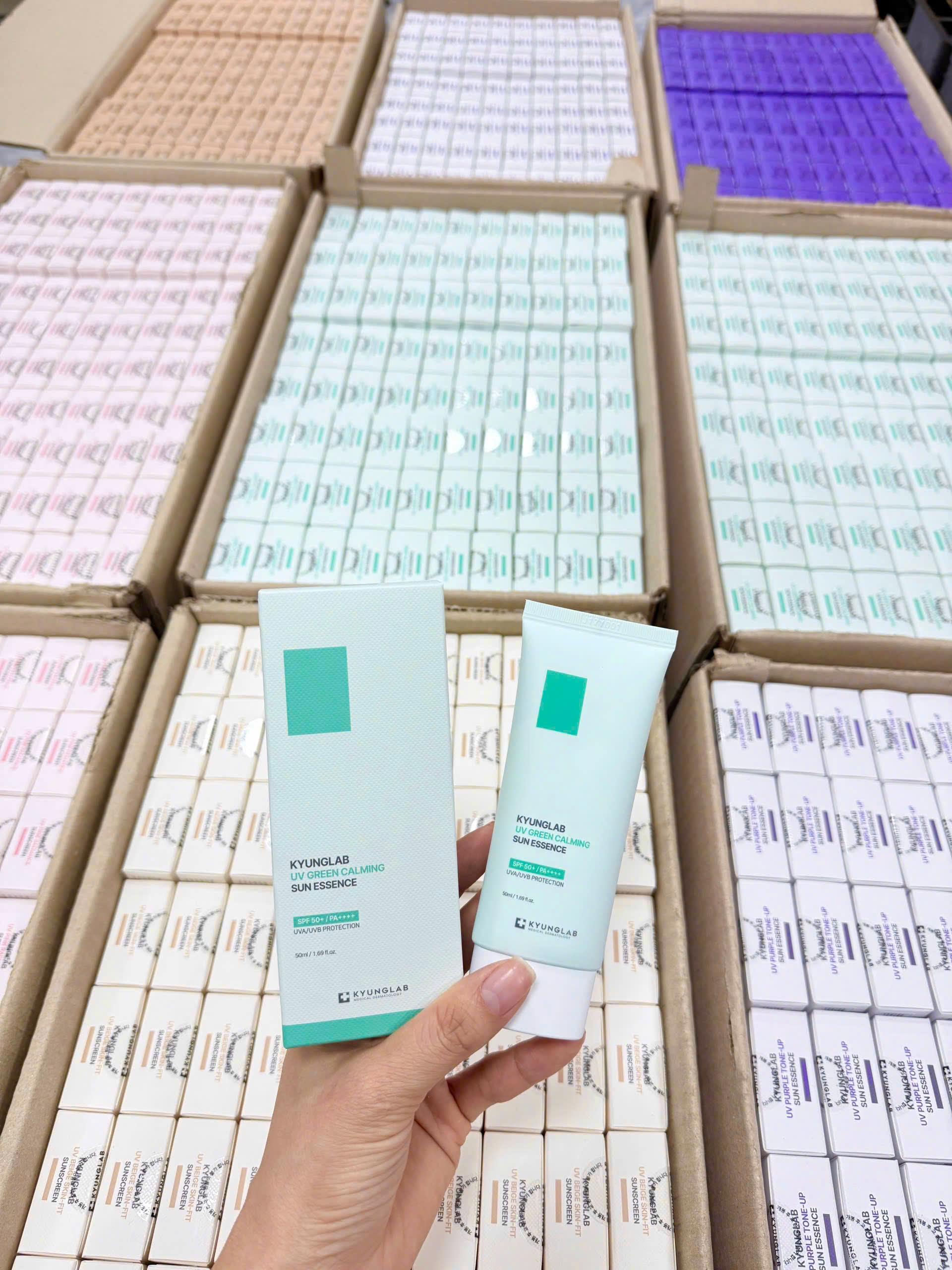 Kem chống nắng Kyung Lab Green Calming dành cho da dầu, da hỗn hợp 50ml