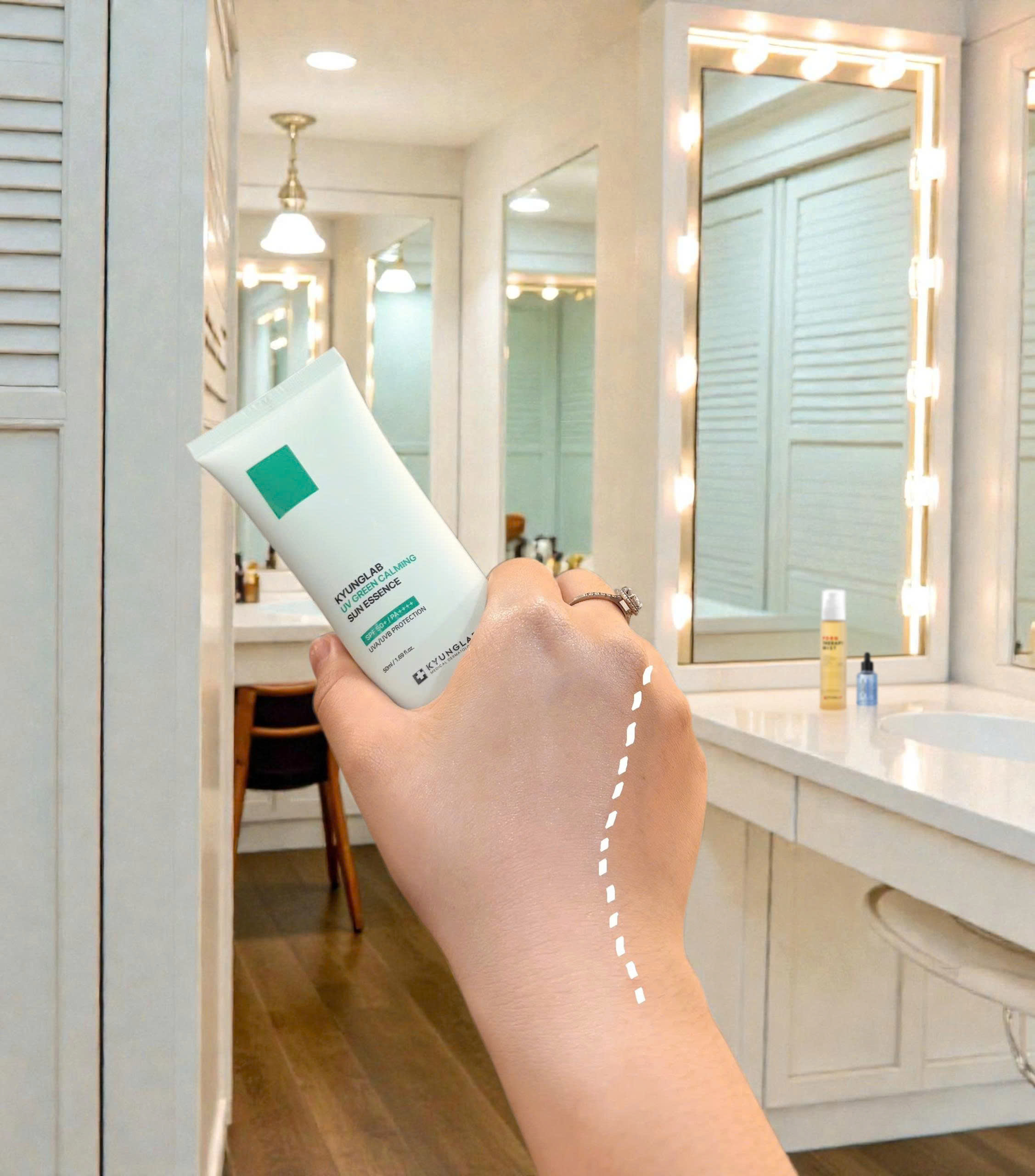 Kem chống nắng Kyung Lab Green Calming dành cho da dầu, da hỗn hợp 50ml