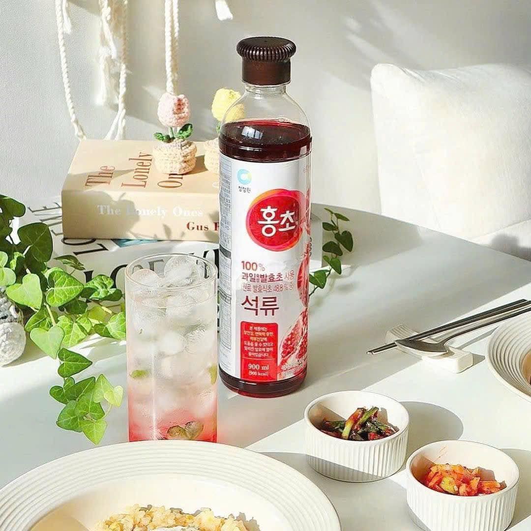 Nước Uống Giấm Hữu Cơ Lên Men Vị Lựu 900ml