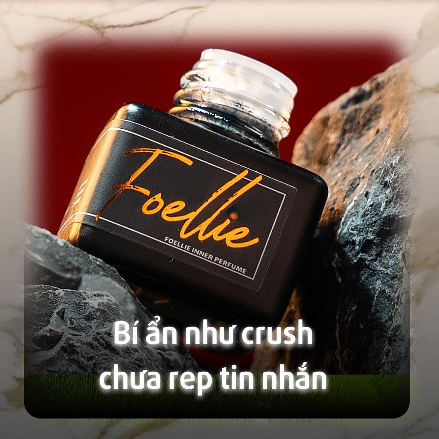 Nước hoa vùng kín Foellie Eau De Innerb Perfume - Bijou ( màu đen - hương Hoa hồng Sexy)
