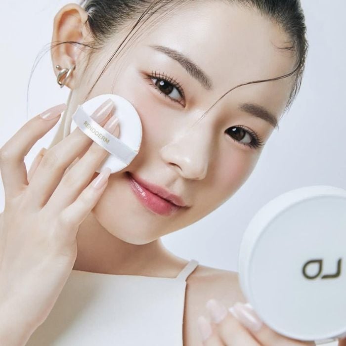 Phấn nước RenoDerm Day Long BB Cream Silver SPF50+/PA+++
