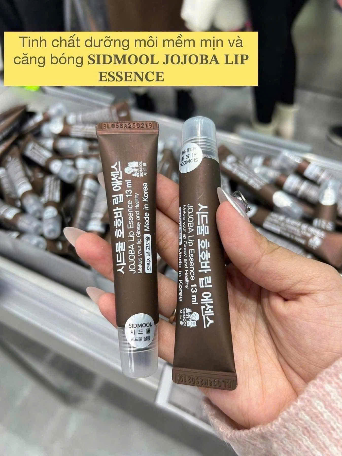 Son dưỡng môi Jojoba Sidmool Hàn Quốc – Giảm thâm, dưỡng ẩm, phục hồi môi nứt nẻ 13ml