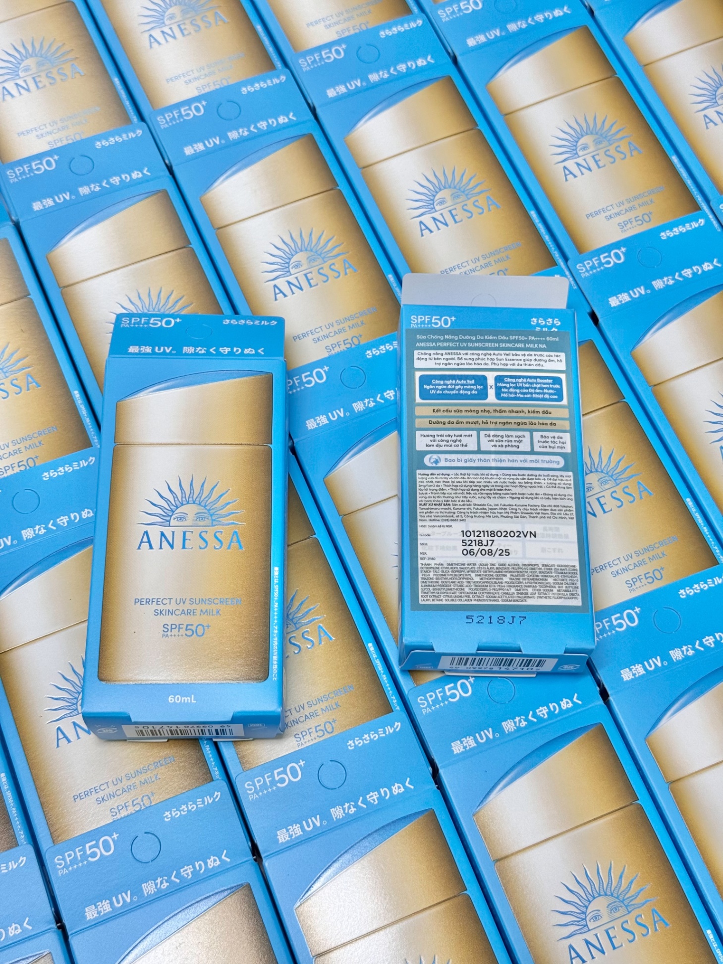 Sữa chống nắng dưỡng da kiềm dầu bảo vệ hoàn hảo SPF50+ PA++++ 60ml ANESSA