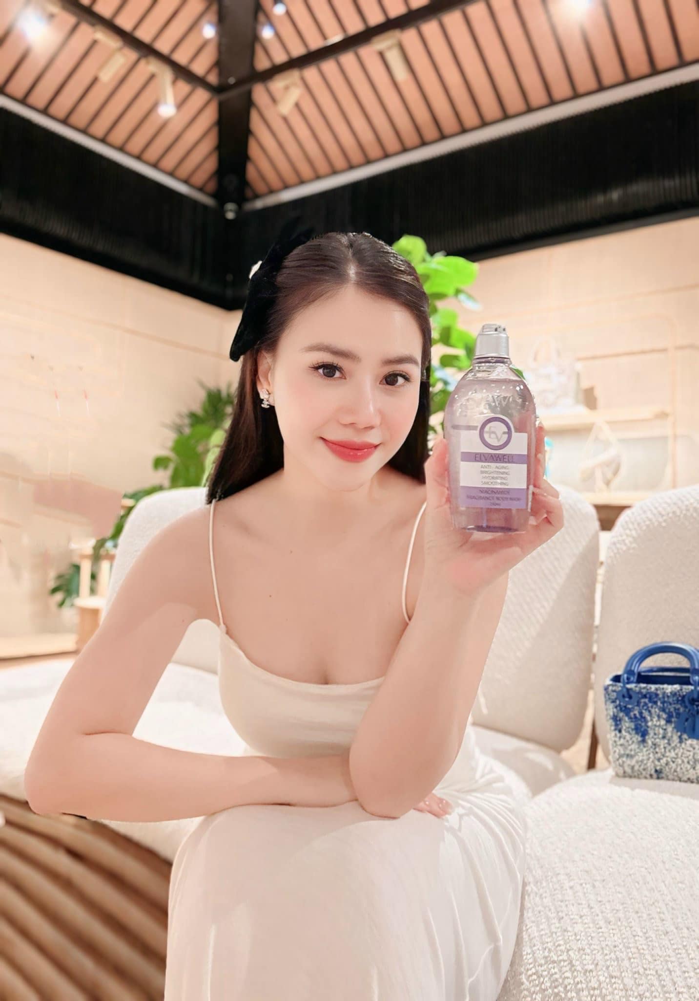 Sữa tắm nước hoa Niacinamide Soul Healing Elvawell 250ml