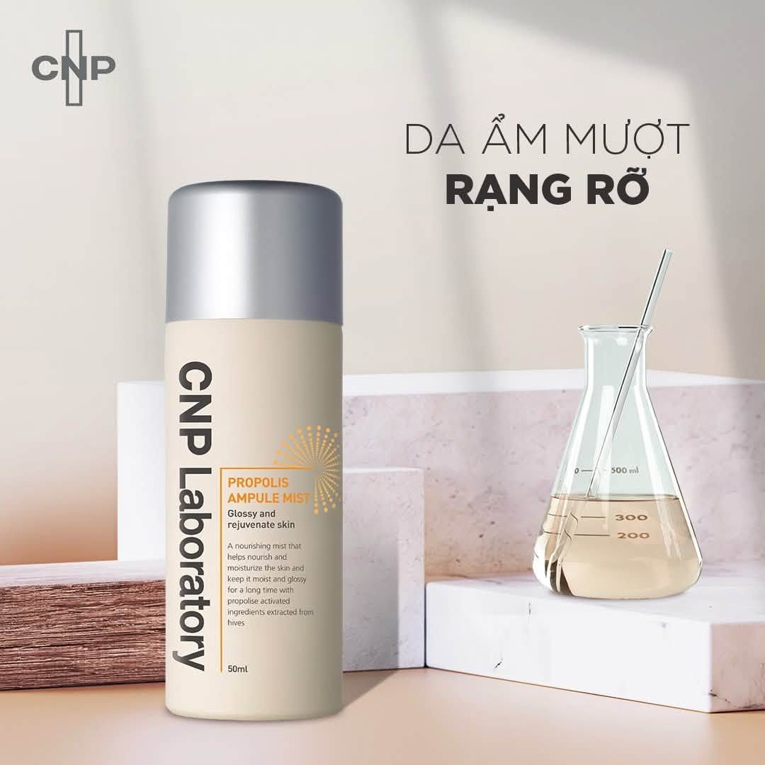 Xịt Khoáng CNP Tinh Chất Keo Ong Propolis Energy Ampule Mist 50ml