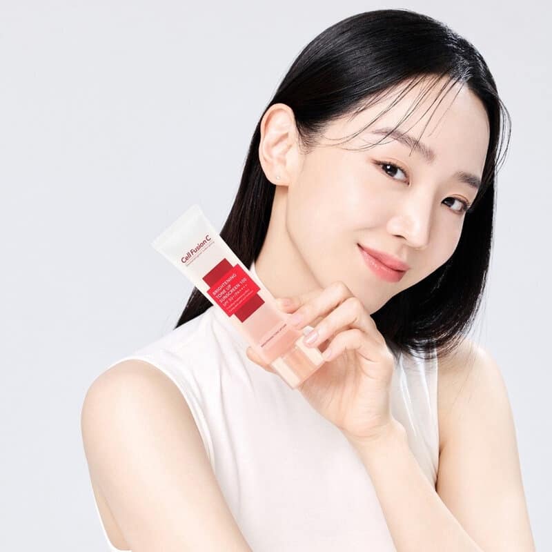 Kem chống nắng làm sáng da Cell Fusion C Toning Sunscreen SPF50