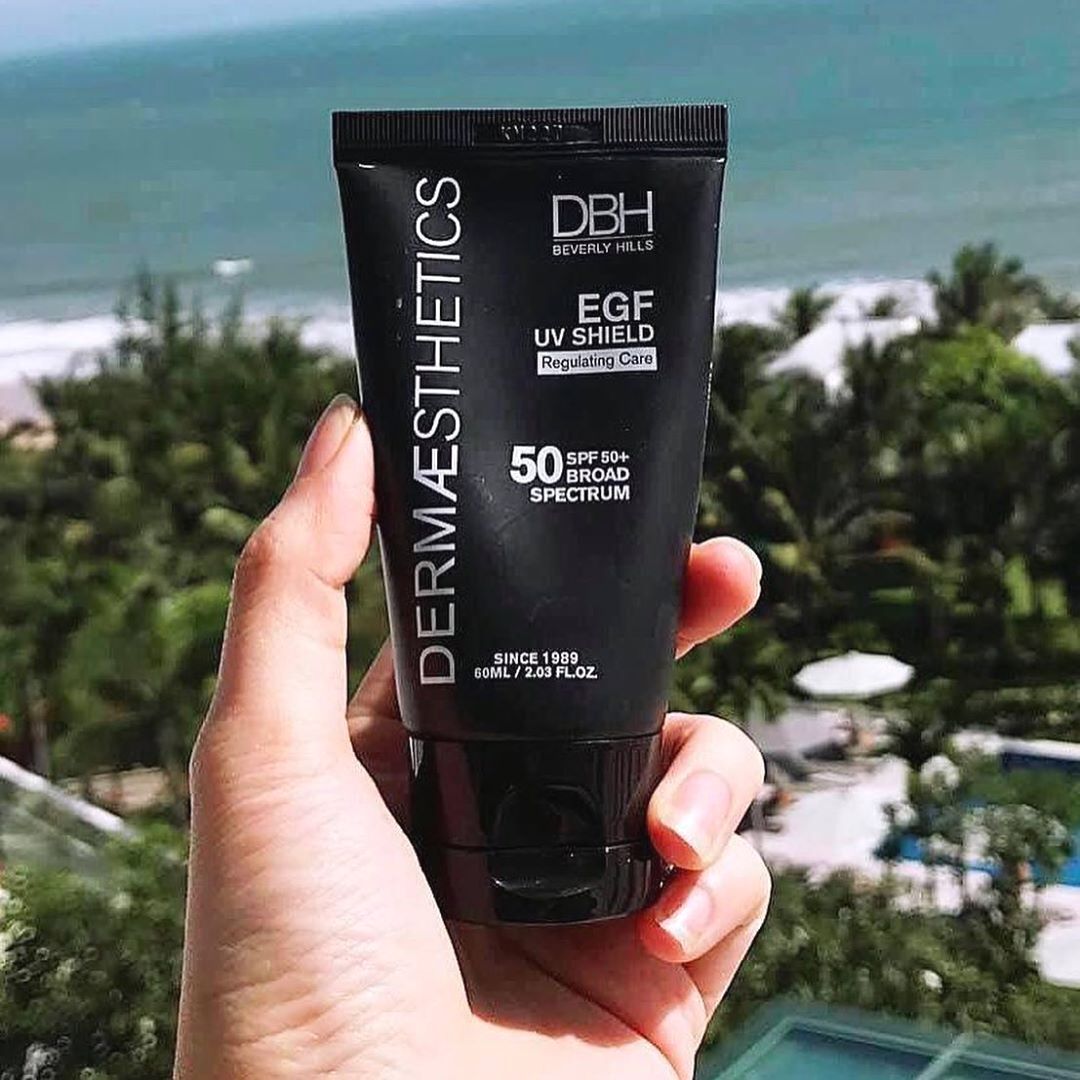 Kem chống nắng DBH EGF UV Shield SPF50+ PA+++