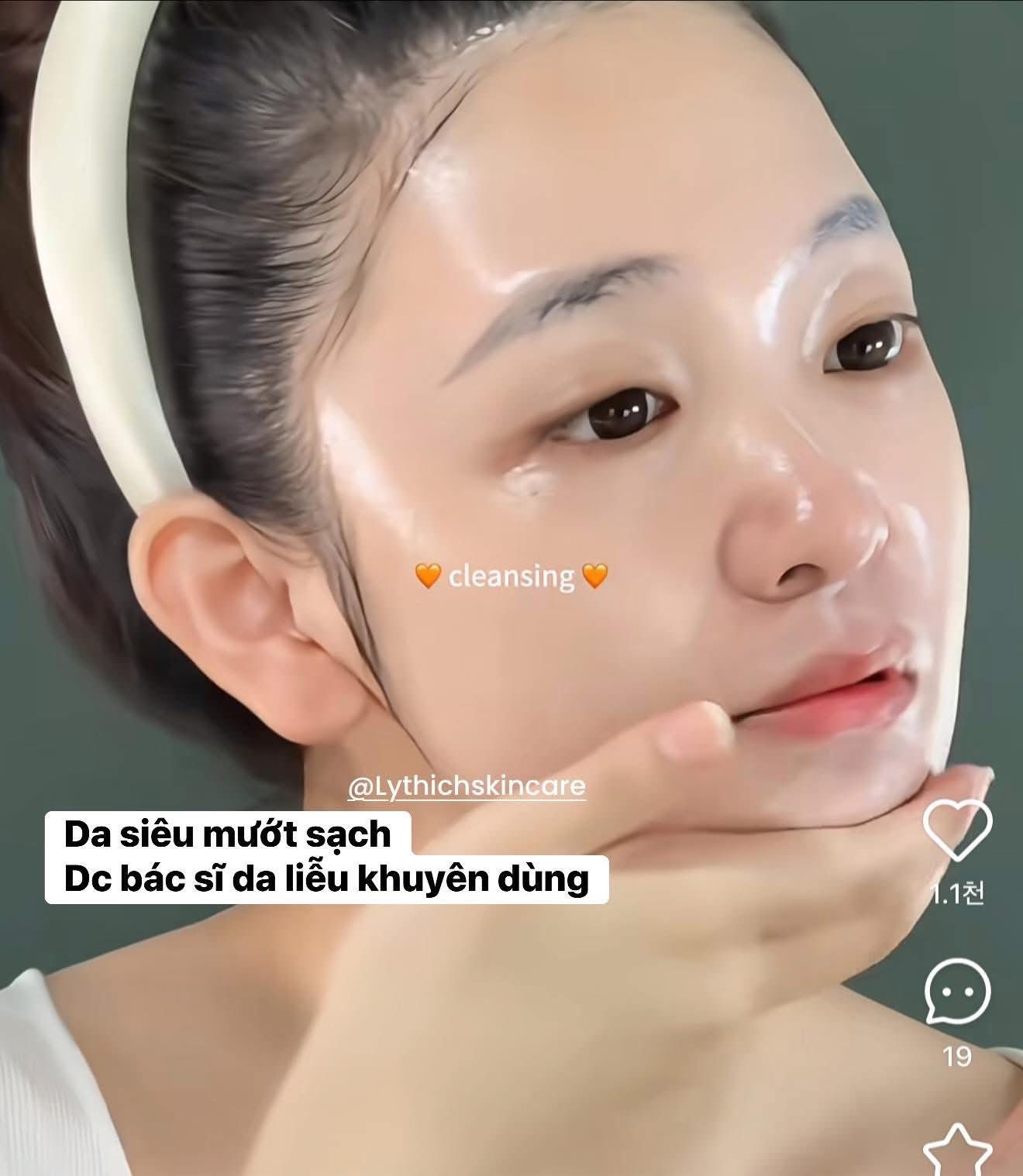 Sua-Tay-Trang-CNP-50ml_606926755_3429889790498699_2500127321057865049_n.jpg
