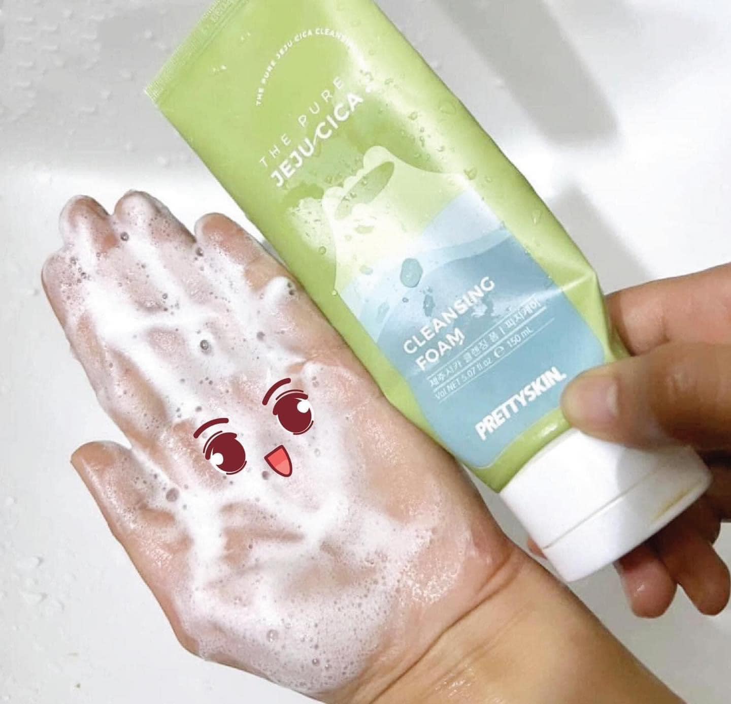 Sua-rua-mat-rau-ma-PrettySkin-The-Pure-Jeju-Cica-Cleansing-Foam_337800370_691828792696754_1144697130008813515_n.jpg